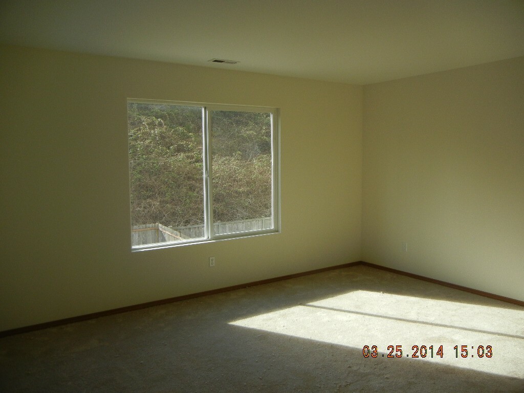 Property Photo: 6124 71st Avenue Ct W WA 98467