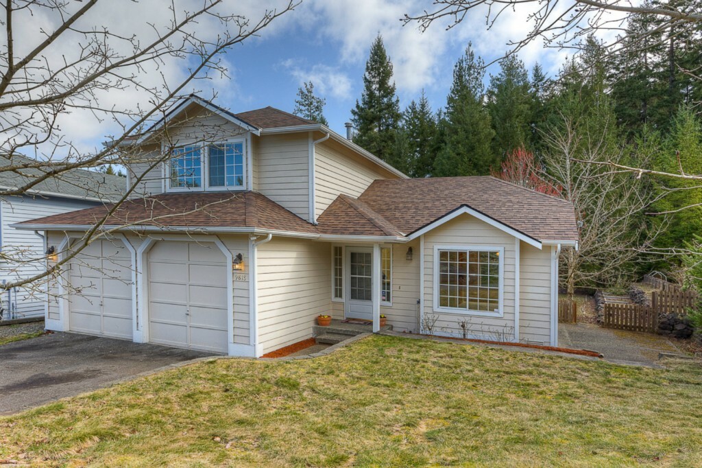 Property Photo:  9818 Enchantment Avenue NE  WA 98383 