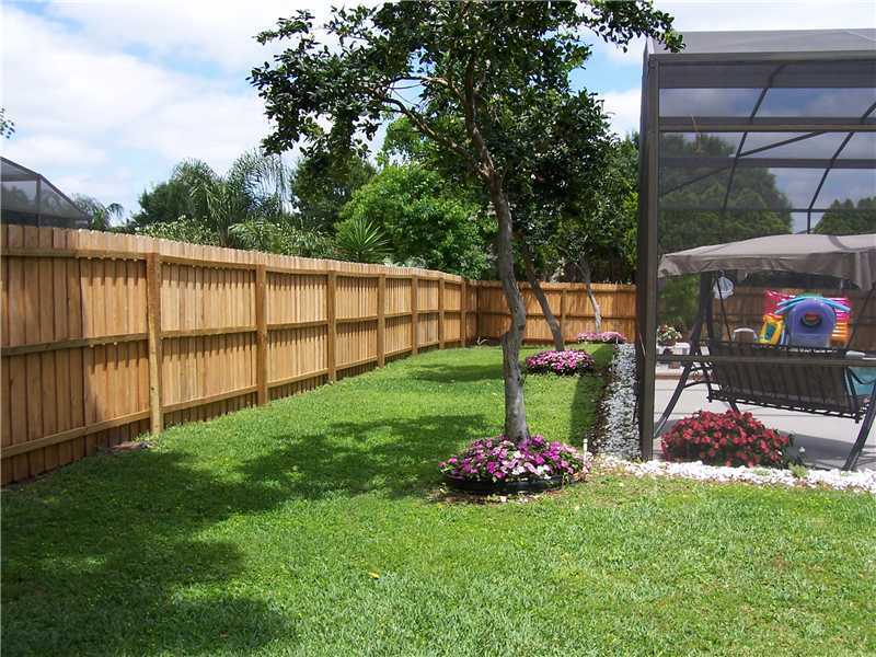 Property Photo:  8101 Chelsworth Drive  FL 32835 