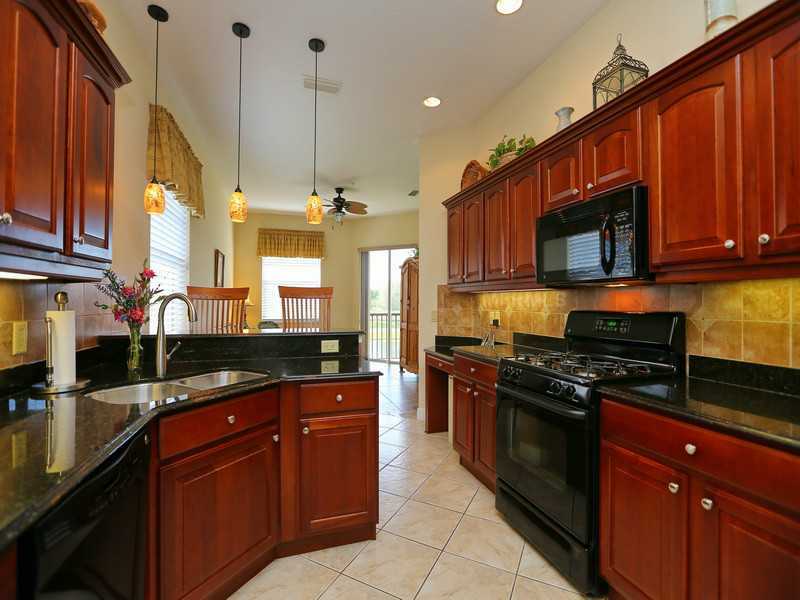 Property Photo:  8427 Miramar Way 201  FL 34202 