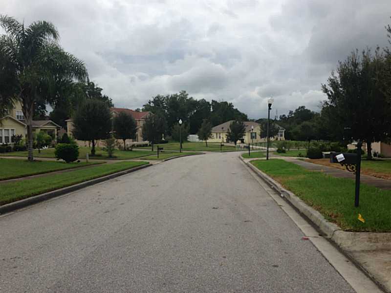 Property Photo:  2581 Sage Creek Place  FL 32712 