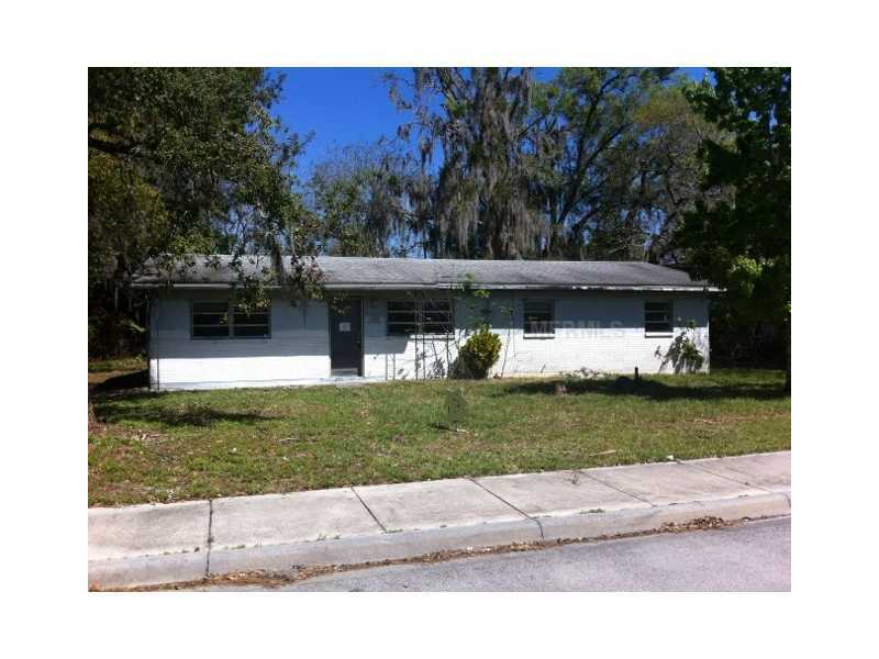 Property Photo:  737 E Warren Avenue  FL 32750 