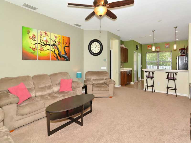 Property Photo: 5312 Aqua Breeze Drive FL 34208