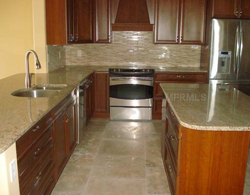 Property Photo:  505 S Orange Avenue 1003  FL 34236 