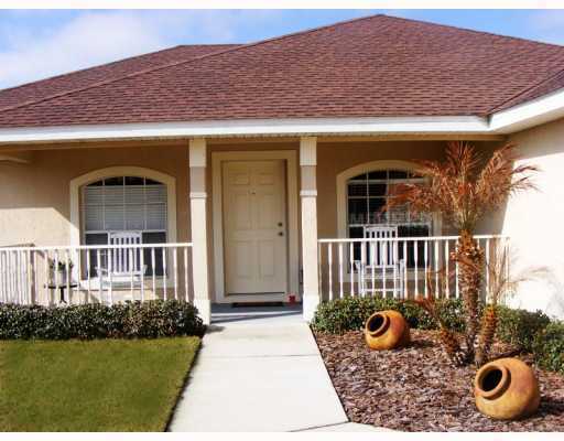 Property Photo:  3054 Fort Socrum Village Boulevard  FL 33810 