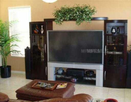 Property Photo:  12812 Standbridge Drive  FL 33579 