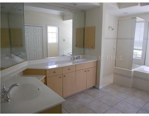 Property Photo:  12107 Summer Meadow Drive  FL 34202 