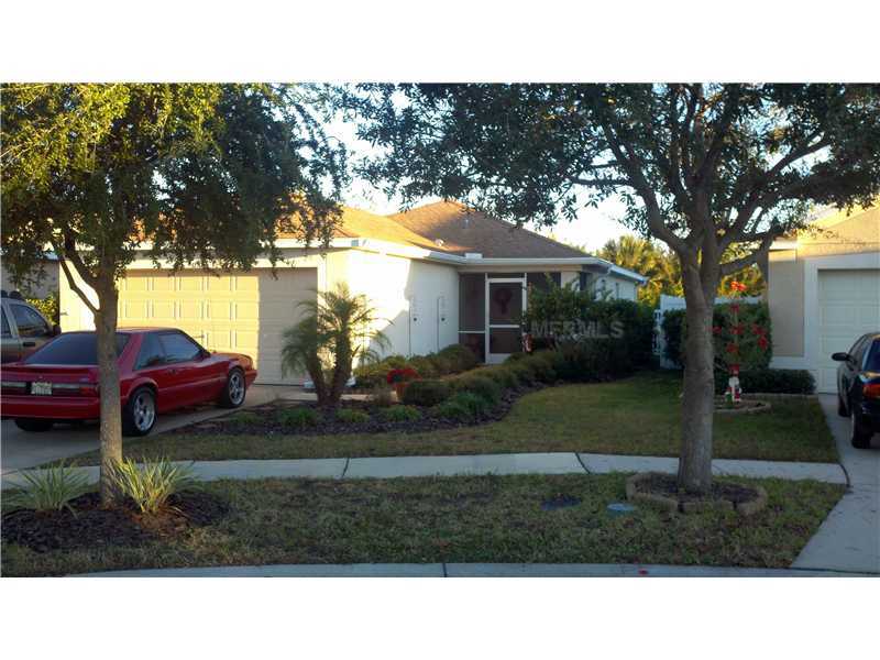 Property Photo:  11505 Crestlake Village Drive  FL 33569 