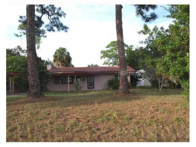 Property Photo:  612 Barcelona Avenue  FL 34285 