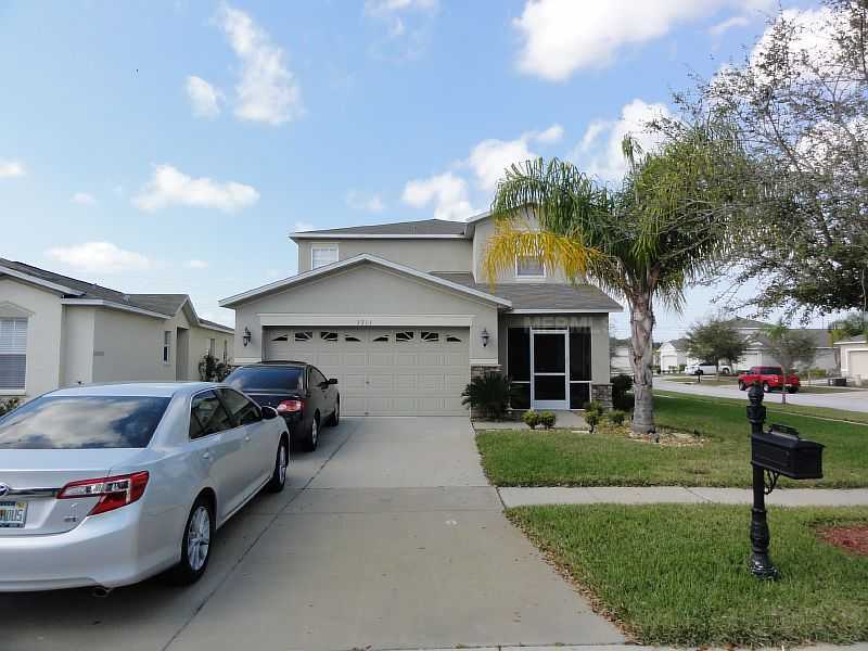 Property Photo: 7715 Carriage Pointe Drive FL 33534