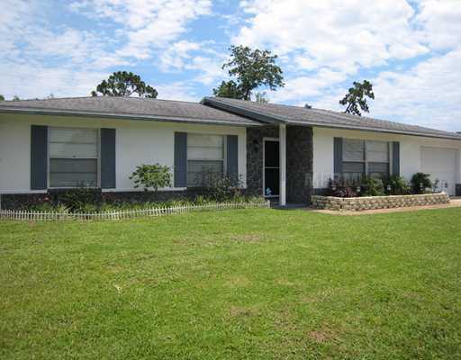 Property Photo:  847 Okaloosa Avenue  FL 32822 