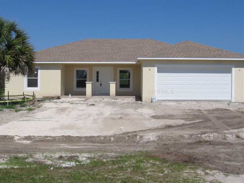 Property Photo: 10418 Calumet Boulevard FL 33981