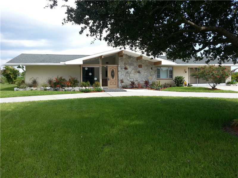 Property Photo:  3420 Sulstone Drive  FL 33983 