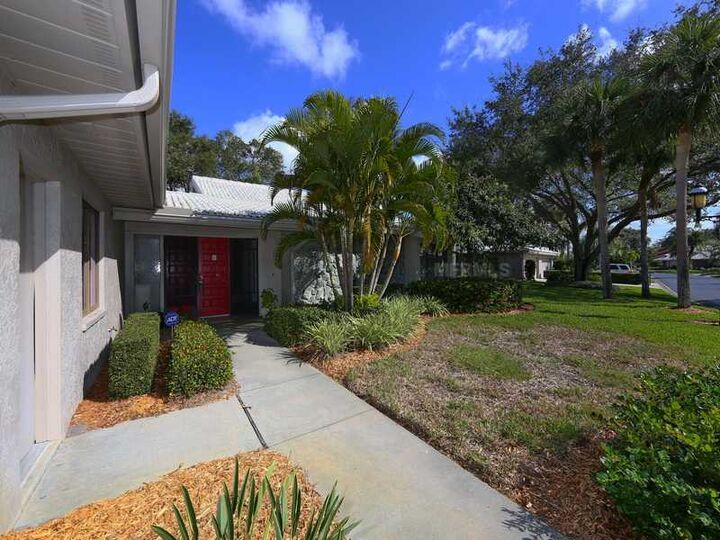 Property Photo:  3855 Wilshire Circle 20  FL 34238 