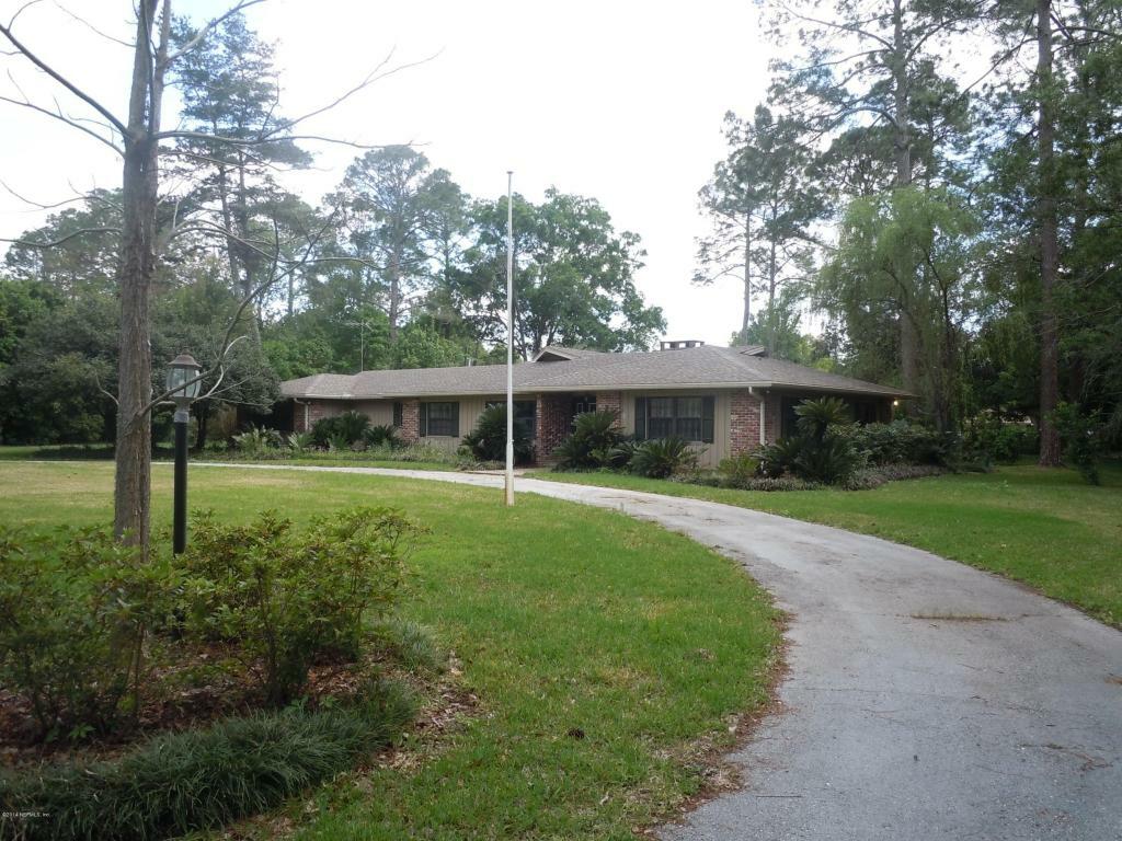 Property Photo:  1310 E Call Street  FL 32091 