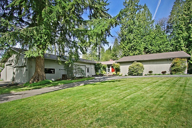 Property Photo:  14221 W Lake Kathleen Dr SE  WA 98059 