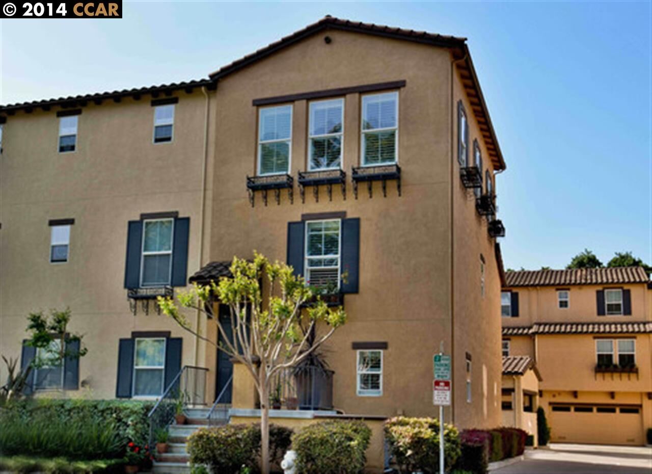 Property Photo: 16 Oak Treat Court CA 94597-6700