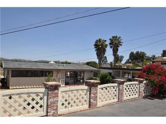 Property Photo:  826 Anns Way  CA 92083 