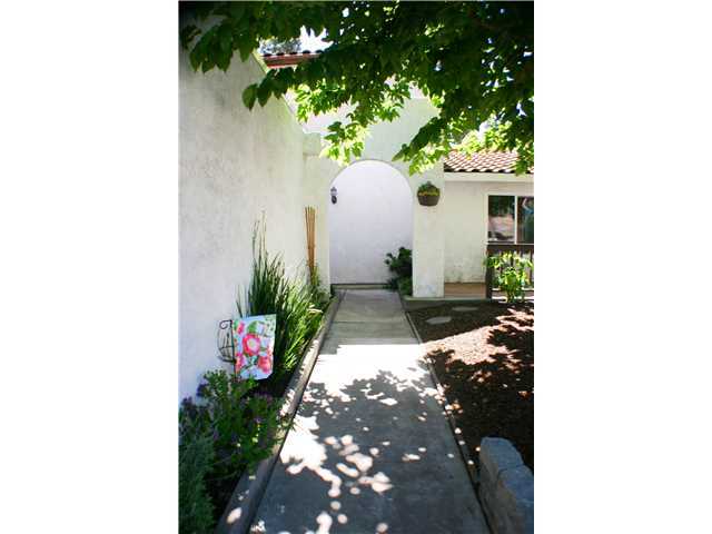 Property Photo:  2511 Stoneview Lane  CA 91977 