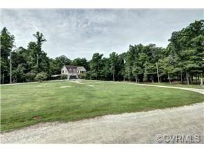 Property Photo: 3320 N Riverside Drive VA 23089