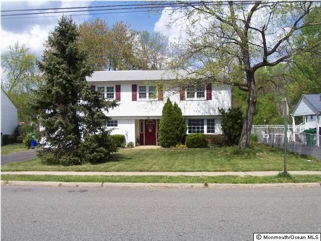 Property Photo:  76 Southwood Drive  NJ 08857 