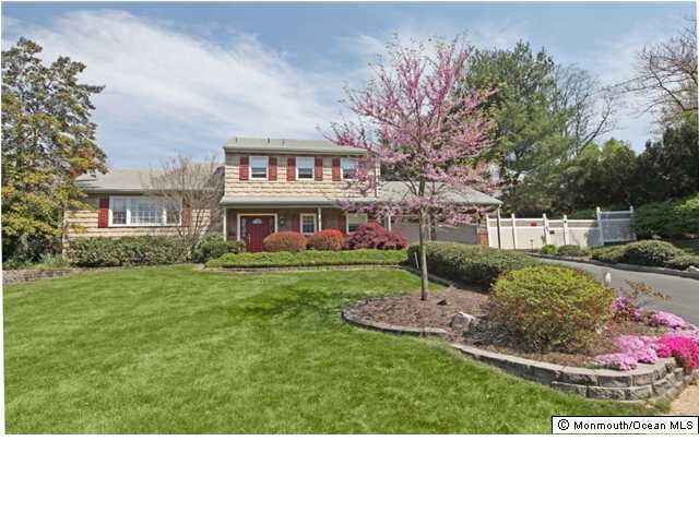 Property Photo:  7 Dorothy Court  NJ 07748 