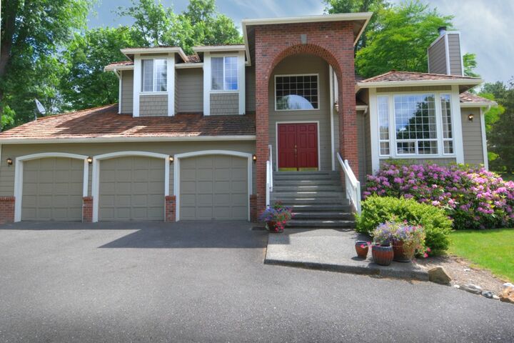 4530 251st Wy NE  Redmond WA 98053 photo