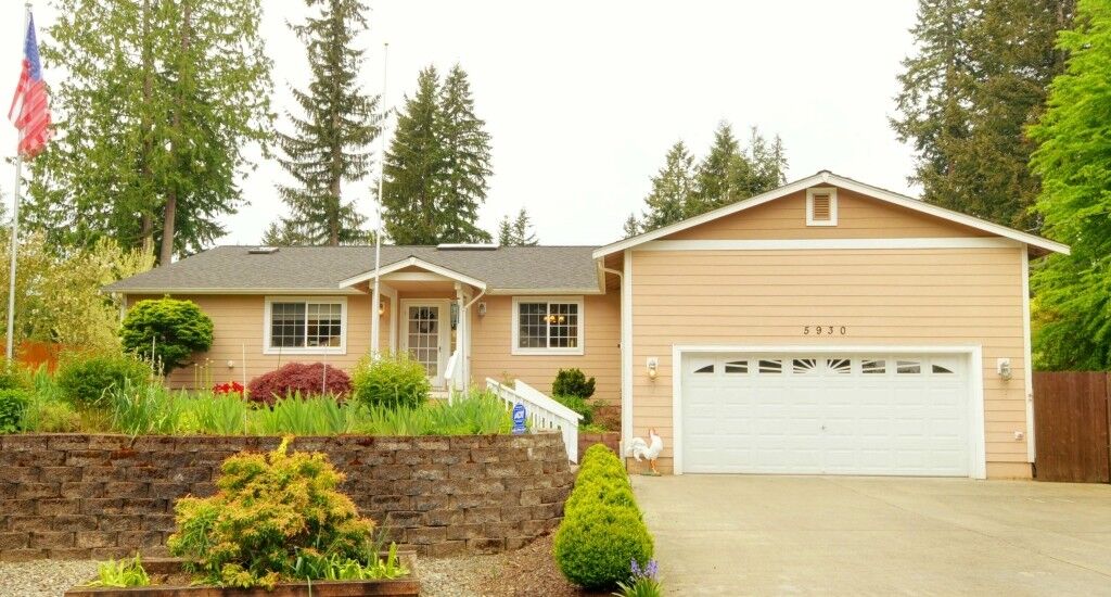 Property Photo:  5930 Mero Rd  WA 98290 