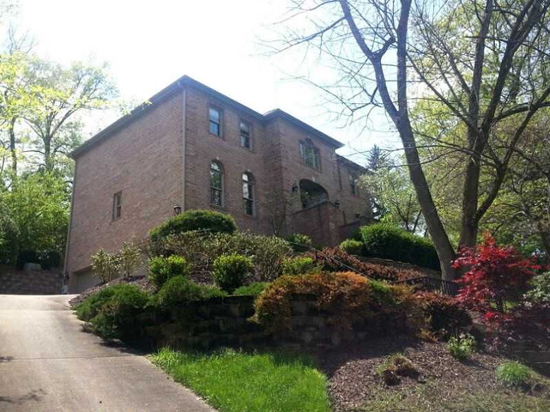 Property Photo:  1565 Williamsburg Rd  PA 15243 