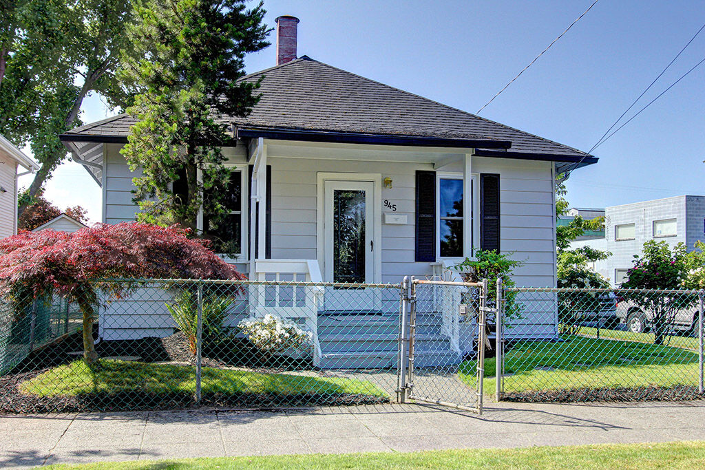 Property Photo: 945 NW 51st Street WA 98107