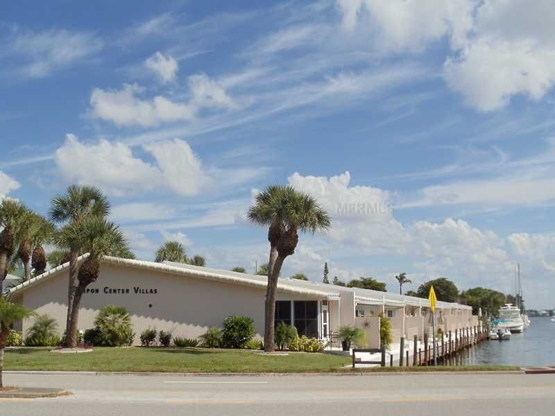 Property Photo:  901 Gibbs Road 1  FL 34285 