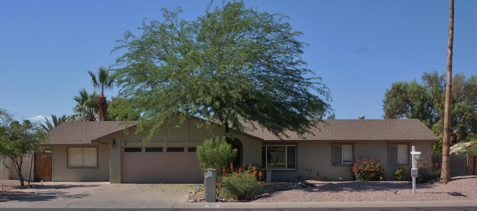 Property Photo:  5612 E Emile Zola Avenue  AZ 85254 