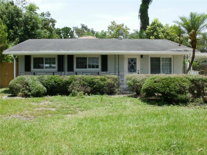 Property Photo:  4004 W Land Avenue  FL 33616 