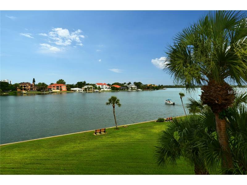 Property Photo:  761 John Ringling Boulevard 35arli  FL 34236 