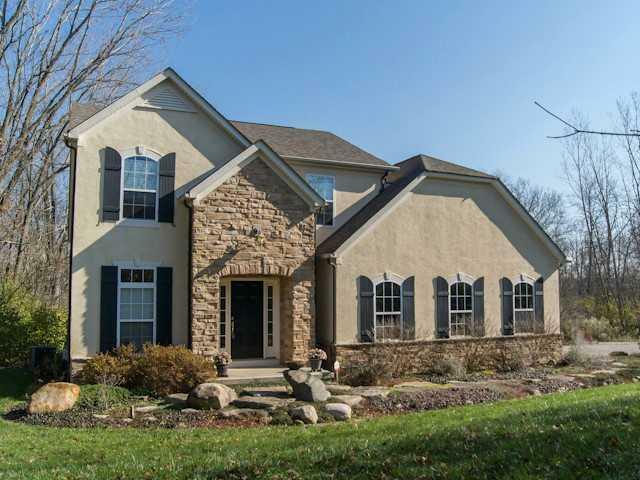 Property Photo: 6043 Olentangy River Road OH 43015