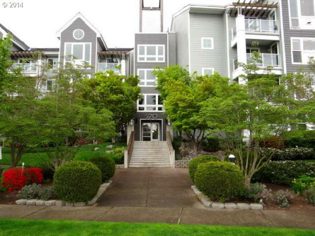 Property Photo: 520 SE Columbia River Dr 324 WA 98661