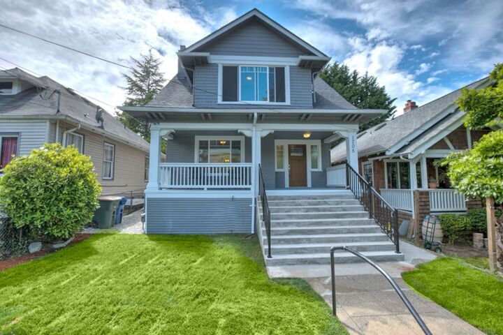 Property Photo: 1705 34th Ave WA 98122