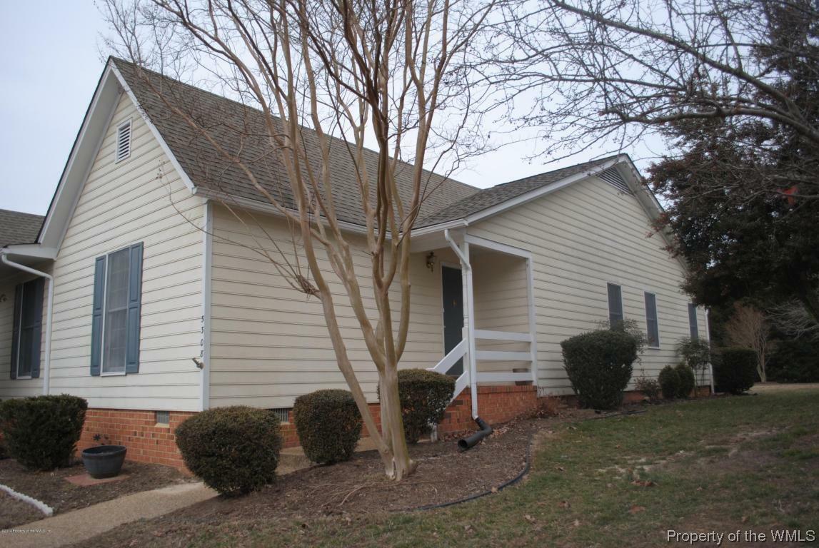 Property Photo:  5308 Highgate Green  VA 23188 