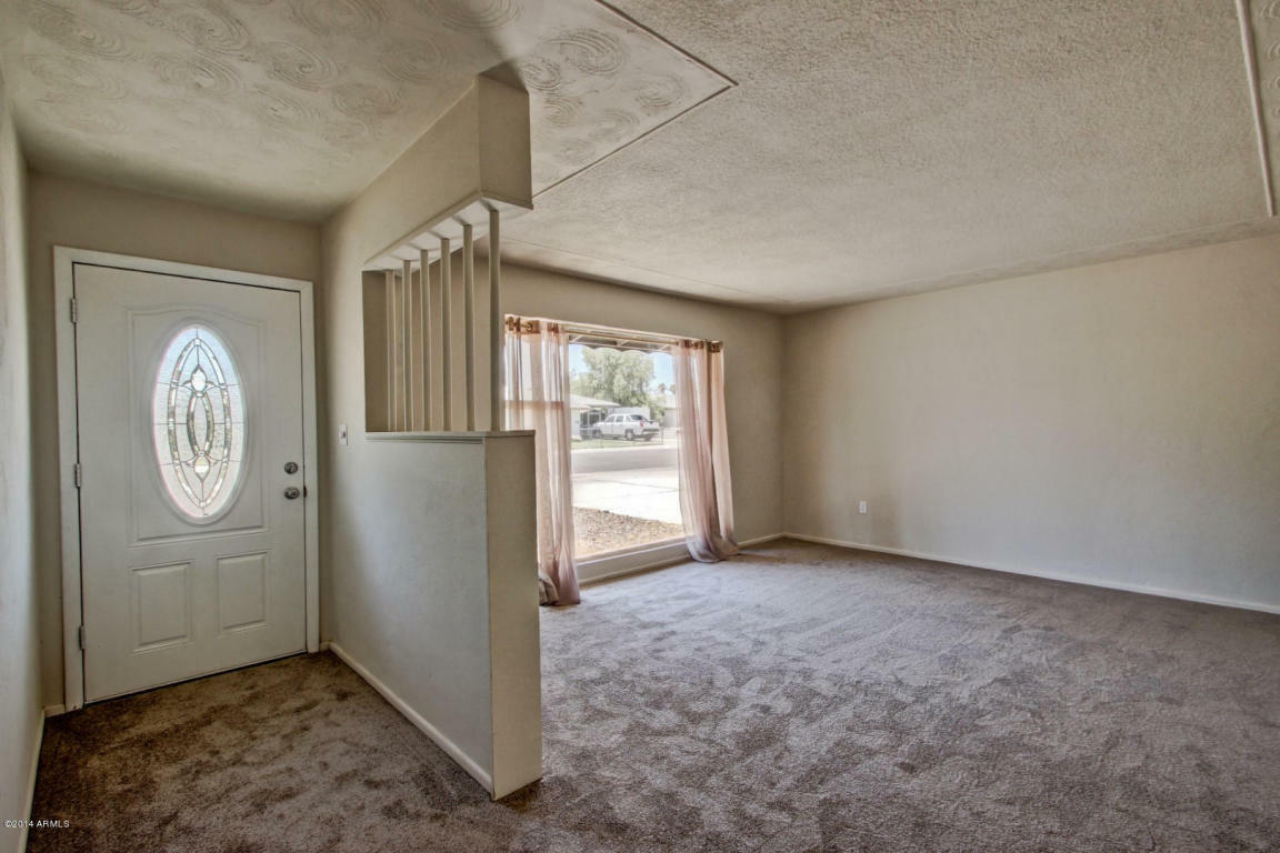 Property Photo:  1050 W Laird Street  AZ 85281 