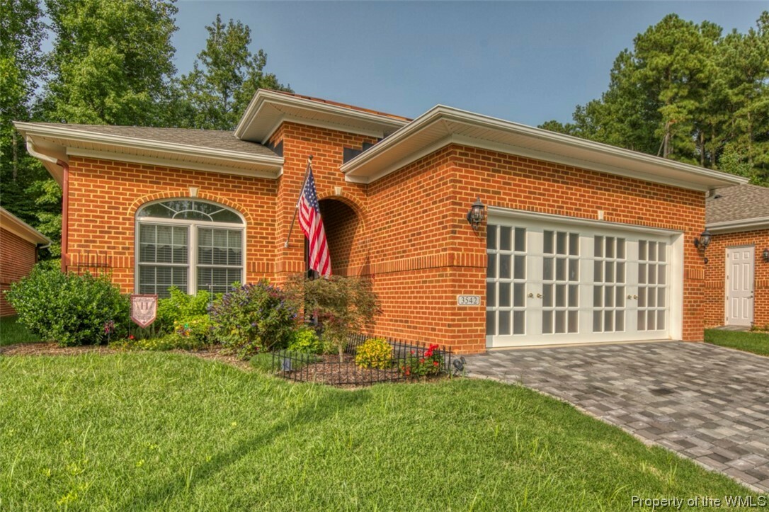 Property Photo:  3542 Rock Creek Villa Drive  VA 23141 