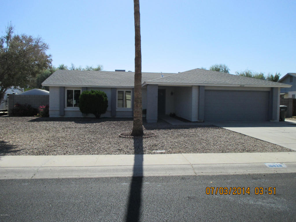 Property Photo: 16828 N 40th Avenue AZ 85053