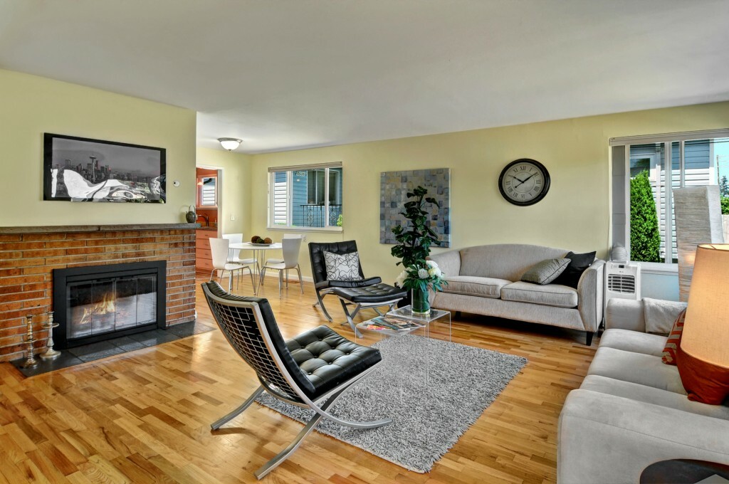 Property Photo: 8533 17th Ave NW WA 98117
