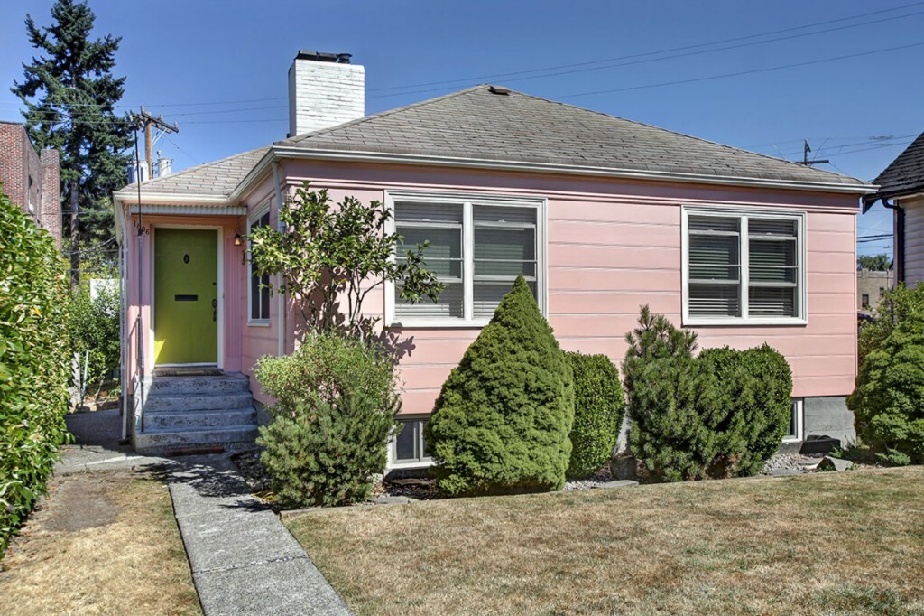 Property Photo: 1806 McGilvra Blvd E WA 98112