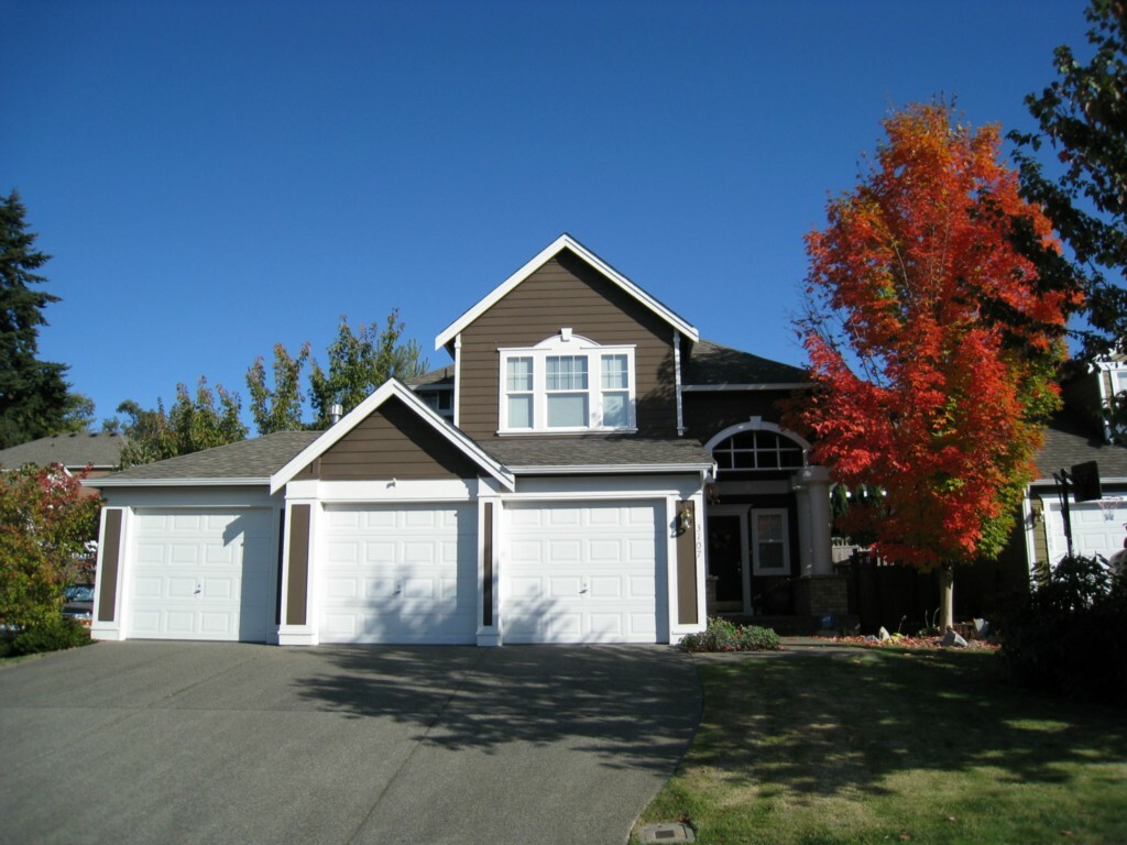 Property Photo: 3107 Maplewood Cir NE WA 98422