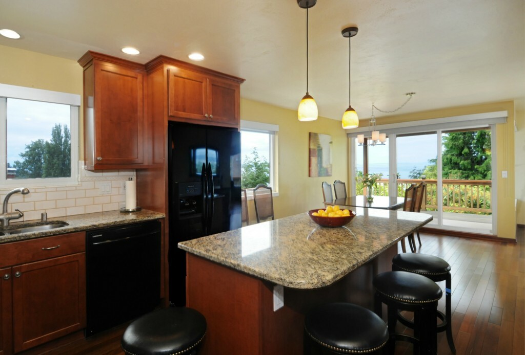 Property Photo: 2342 NW 96th St WA 98117