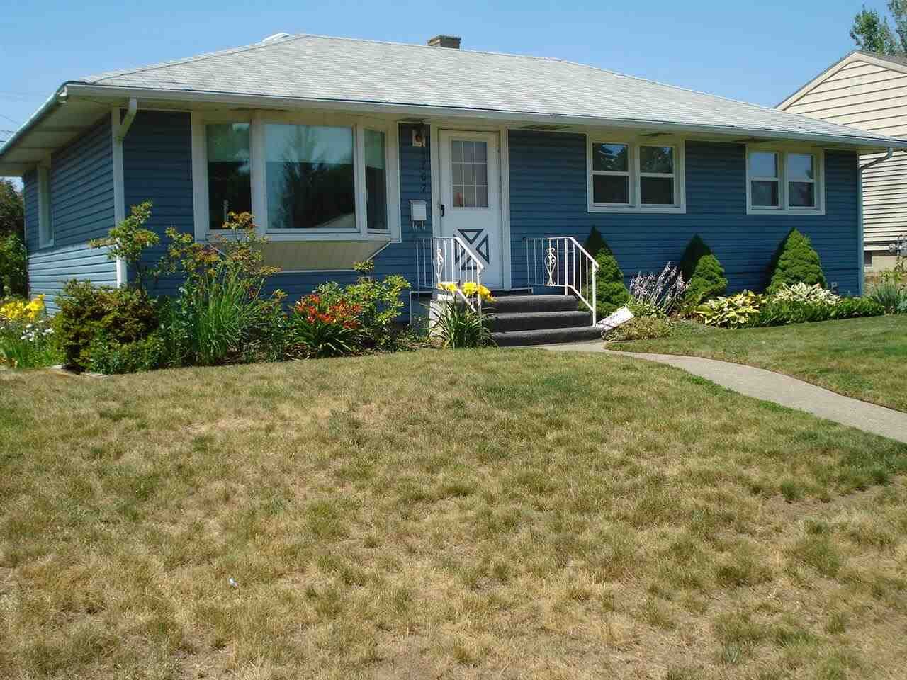 Property Photo:  5707 N Ash  WA 99205 