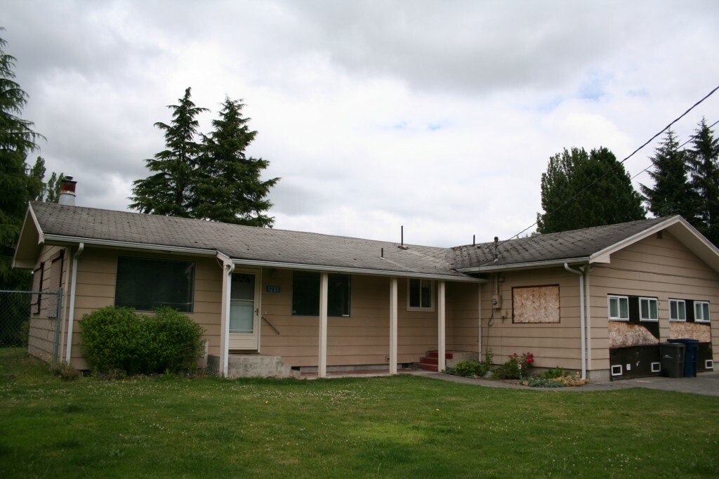 Property Photo:  1201 Shuler Ave  WA 98233 