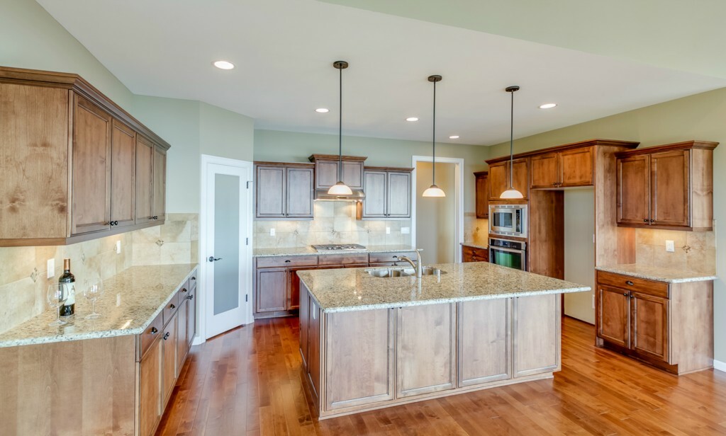 Property Photo: 28 Vista Del Mar St WA 98282