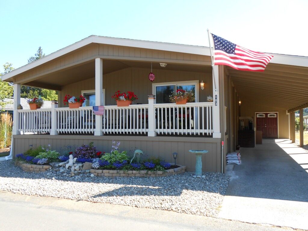 Property Photo:  183 NE Saturn Lane  WA 98311 