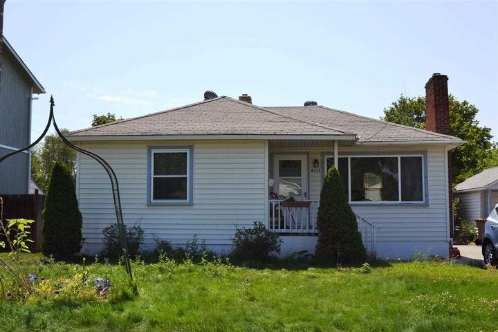 4217 W Broad Ave  Spokane WA 99205 photo